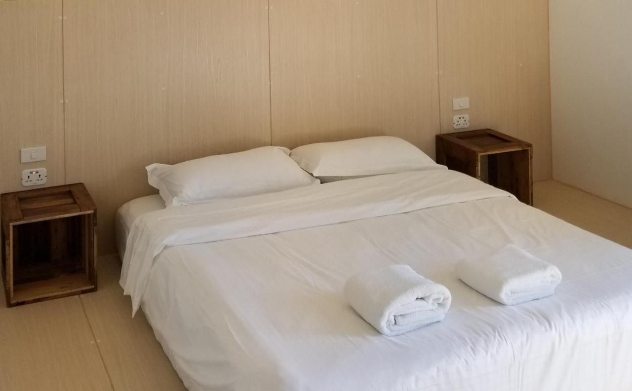 Bed To Bangkok Hostel Ngoại thất bức ảnh